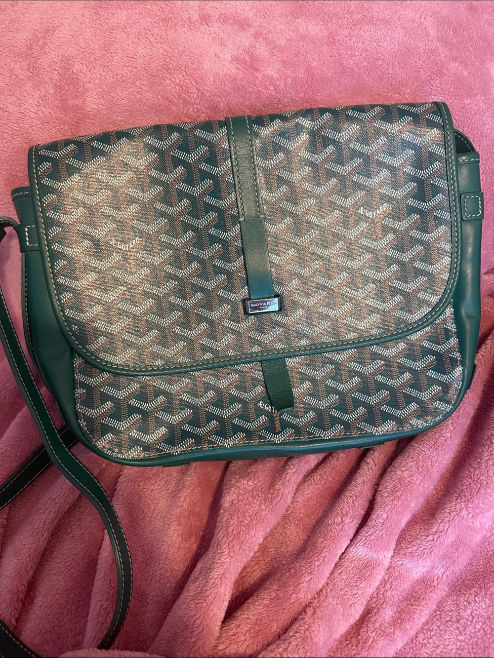 Goyard Green Goyardine Messenger Bag with Signature Chevron Print